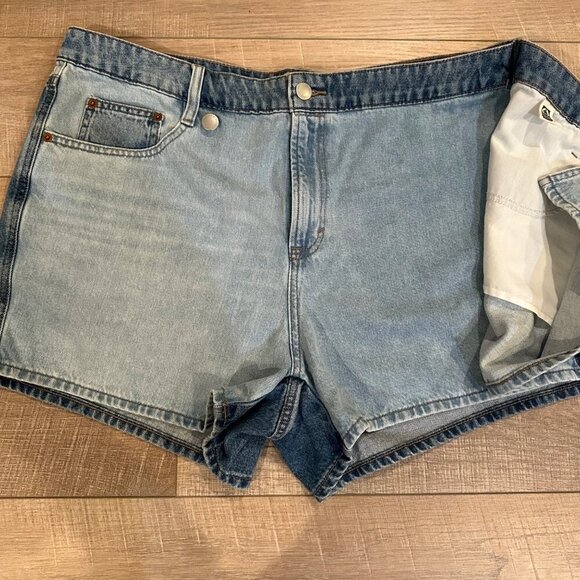 Universal Thread High-Rise Shorts With Button Closure & Pockets Size 17 NEW - Picture 5 of 9